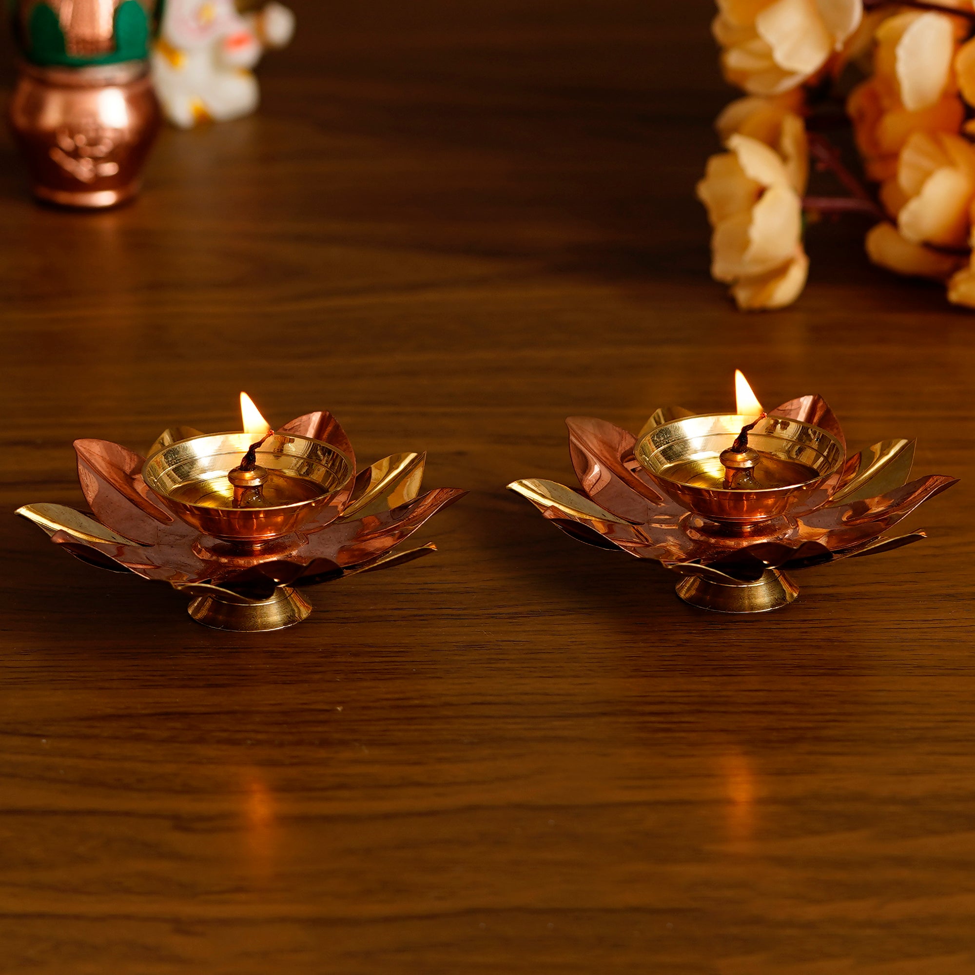 Craft India Set of 2 Floral Shape Metal Diya